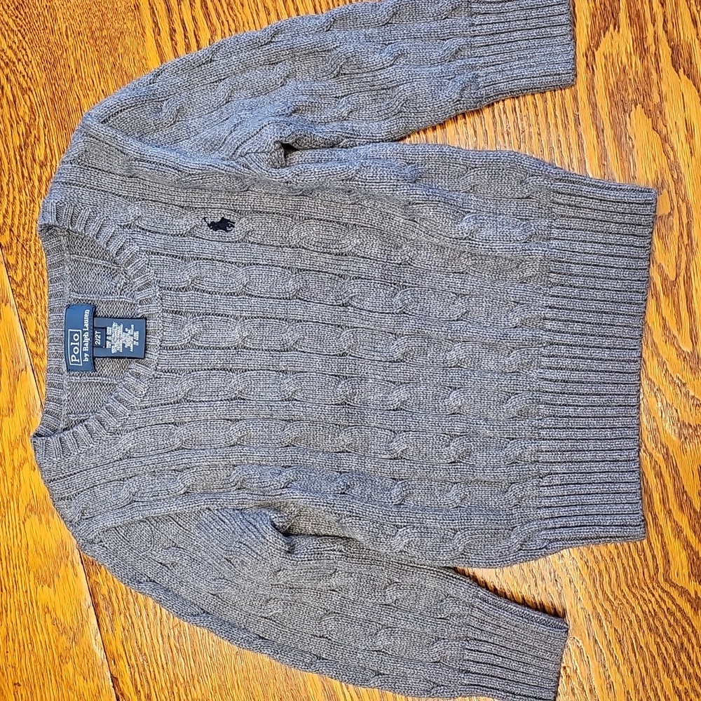 NWOT Boy’s Polo Ralph Lauren gray cable knit long sleeve sweater. Size 2T